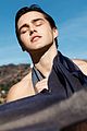 gillespie-shirtless
