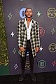 grownish-summit