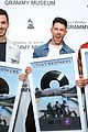 jonas-plaques