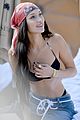 kendall-jenner-bella-hadid-bikinis