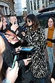 selena-gomez-gold