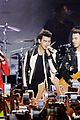 jonas-perf