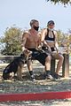 miley-hiking