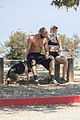 miley-hiking