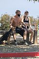 miley-hiking