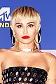 miley-vmas-carpet