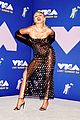 miley-vmas-carpet