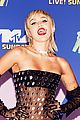 miley-vmas-carpet