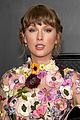 taylor-grammys-perform