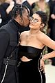 kylie-pregnant-two