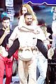 madelaine-piggyback