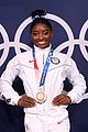 simone-beaming