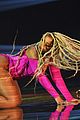chloe-vmas