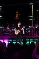 ed-sheeran-shiver-performance-vmas-2021