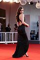 hailee-vprem