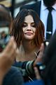 selena-red