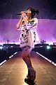 billie-firstshow