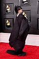 billie-grammys-carpet