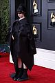 billie-grammys-carpet