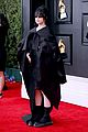 billie-grammys-carpet