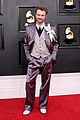 billie-grammys-carpet