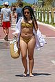 cabello-beachpics