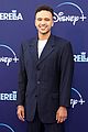 chosen-premiere