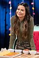 miranda-cosgrove-on-icarly-season-2-finale