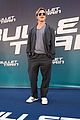joey-paris-premiere