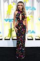 sabrina-vmas