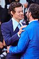 harry-kisses