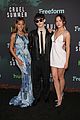 cruel-premiere